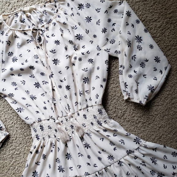 ENTRO Floral Ruffle Mini Dress - Picture 4 of 10